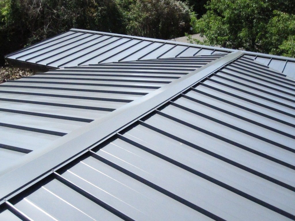 Standing Seam Metal Roofing Company - Roofers LLC