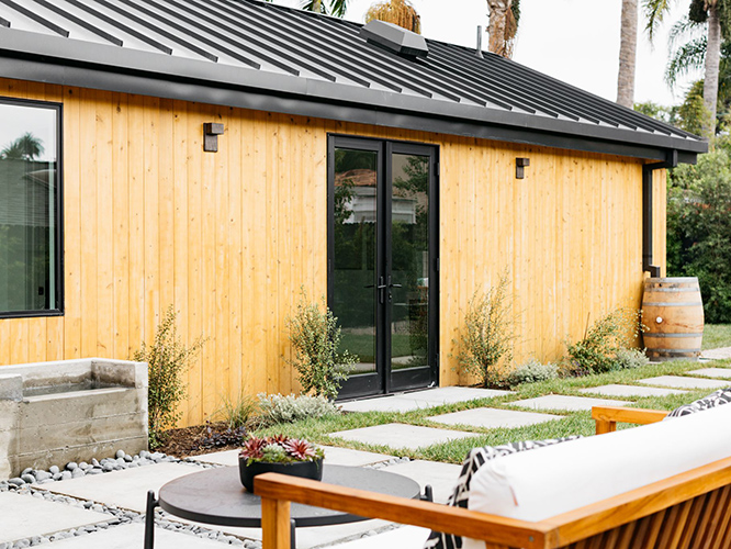 Tin Roofing Contractor - Roofers LLC